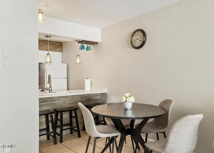 Old Town Maya Apartment Scottsdale
